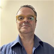 Professionista laureato impartisce a Sarno centro lezioni in materie letterarie ragazzi di scuole medie inferiori e superiori